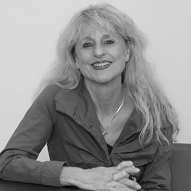 Prof. Sissi Closs Prof. Sissi Closs