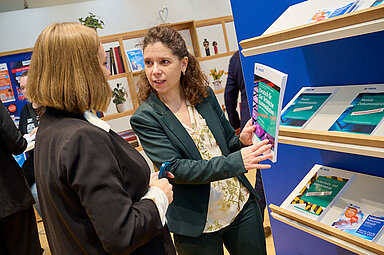 Publikationen am tekom-Stand