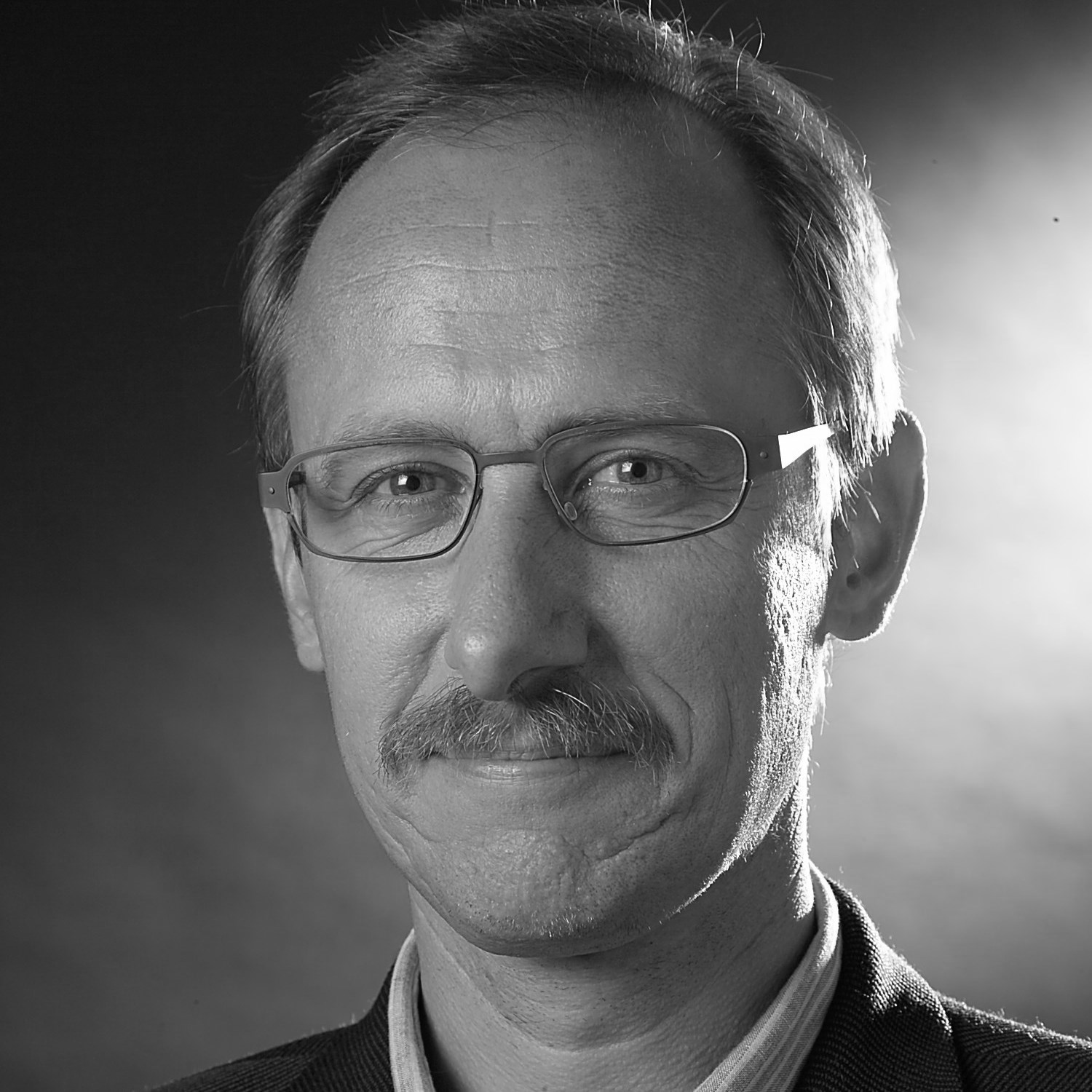 Dr. Jan Engberg